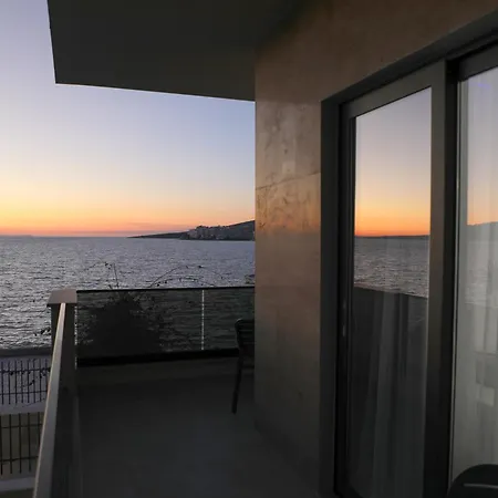 Oli Golden Apartamento