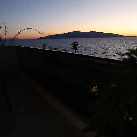 Oli Golden Lejlighed Sarandë