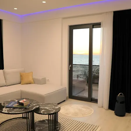 Oli Golden Lejlighed *