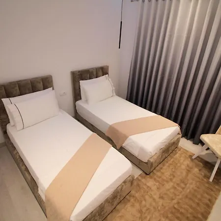 Oli Golden Διαμέρισμα *