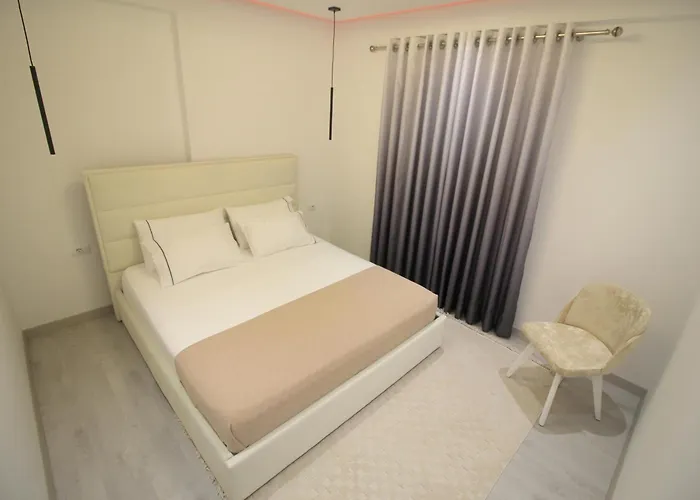 Oli Golden Apartment *