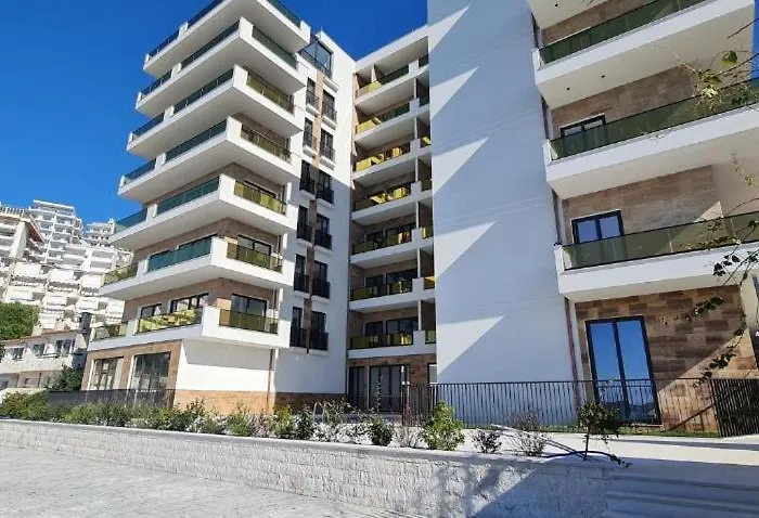 Apartment Oli Golden